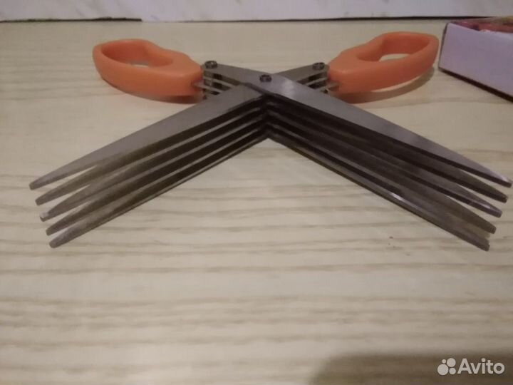 Ножницы для резки зелени,новые