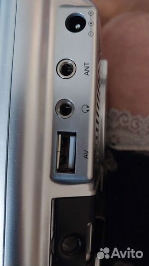 ЖК монитор для автомобиля