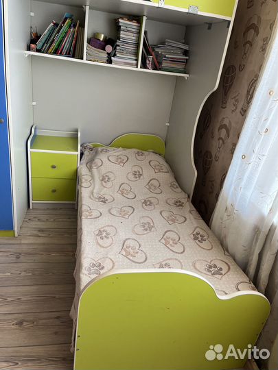 Двухъярусная кровать бу