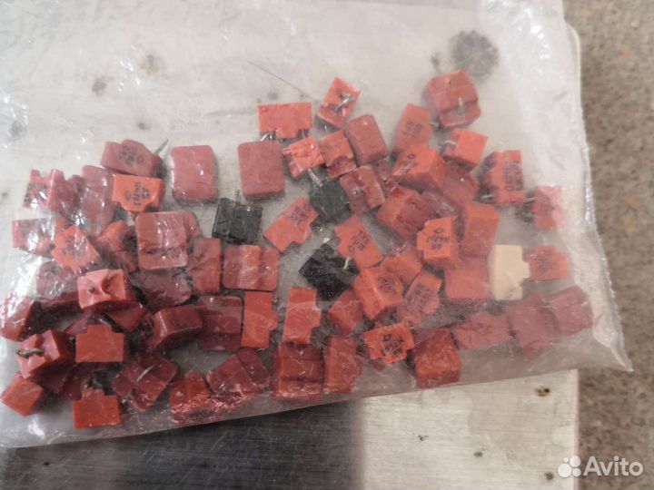 Конденсаторы км