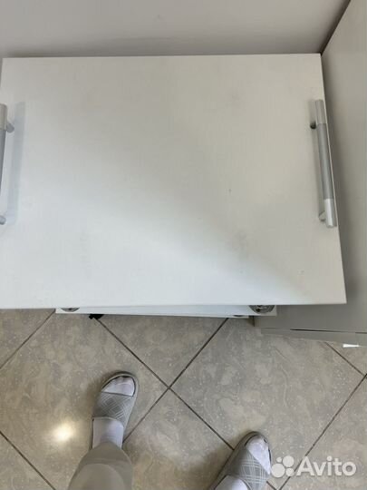 Тумба для косметолога педикюра