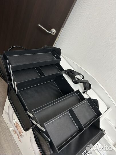 Бьюти-кейс мастера, сумка визажиста