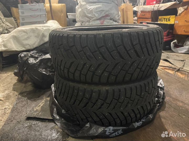 Toyo 310 235/45 R18 20C