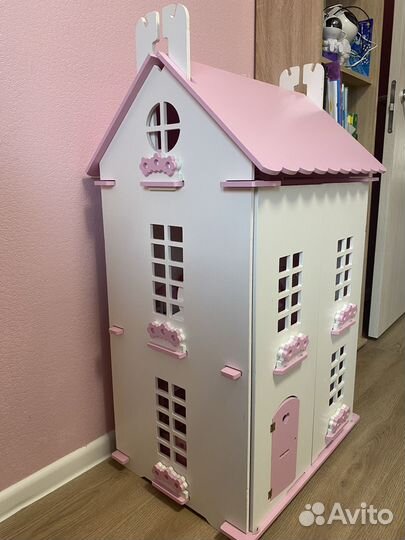 Кукольный дом деревянный