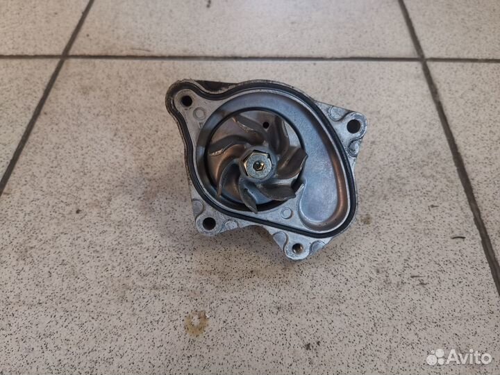 Основание помпы Honda vfr 1200