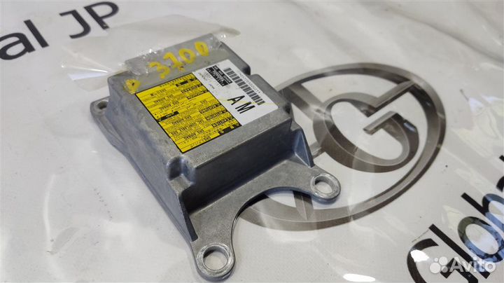 Блок управления airbag Toyota Camry AVV50 2arfxe