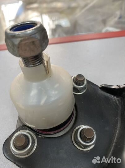 Рычаг передний левый Fiat Doblo