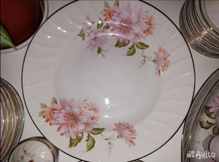 Новый столовый сервиз 
