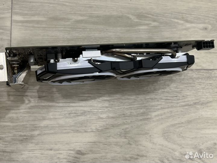 MSI AMD Radeon RX 580 armor 8G OC на пломбе