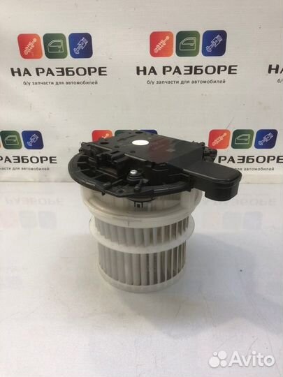 Мотор отопителя (печки) Toyota Camry XV70 2AR-FE