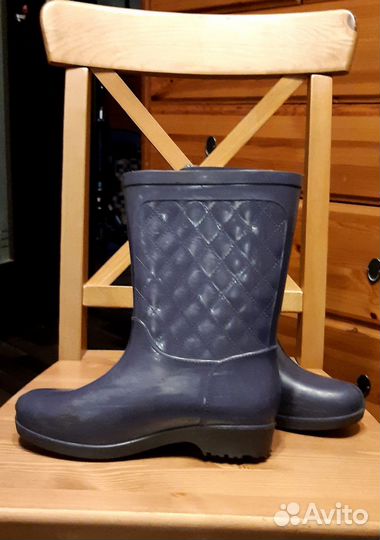 Резиновые сапоги женские р. 38