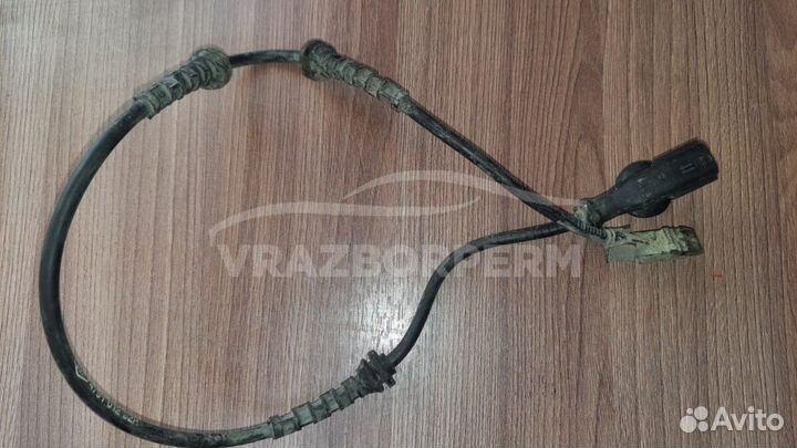 Датчик ABS передний Renault Logan