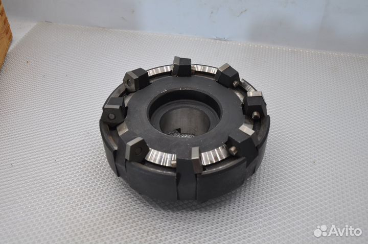 Фреза торцевая с 5-ти гранными пластинами СССР