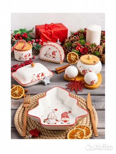 Посуда из фарфора бренда 