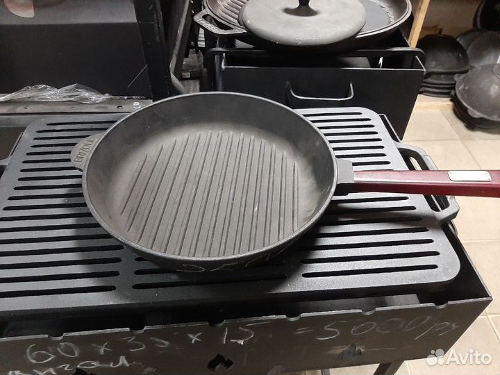 Чугунная сковорода гриль с прессом