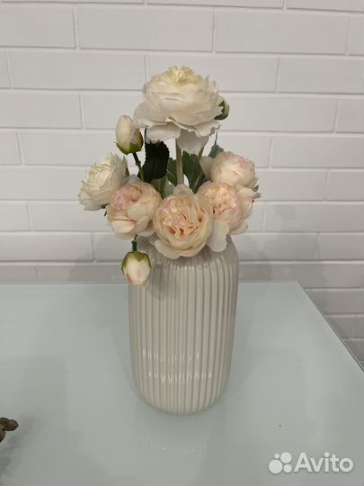 Букет цветов пионы