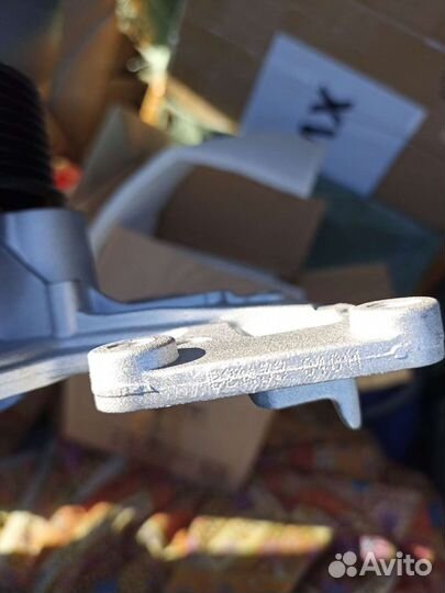 Насос системы охлаждения каменс 3.8