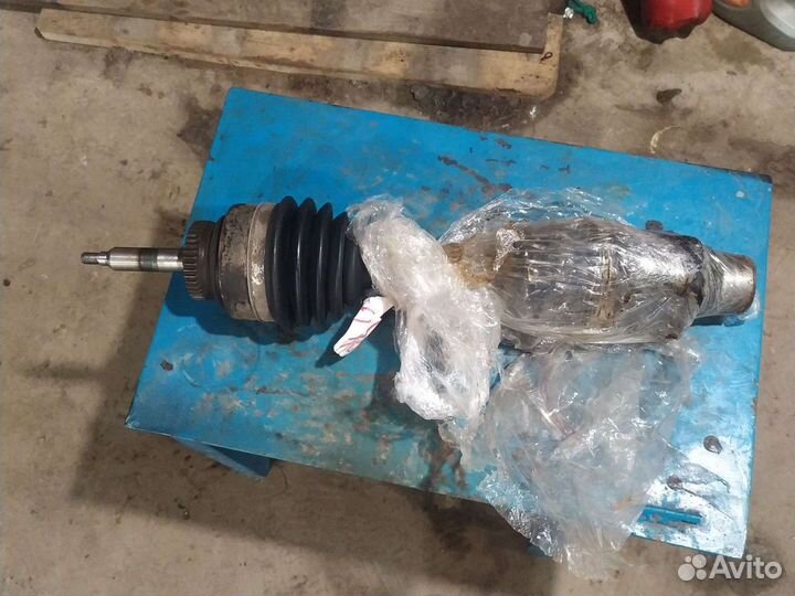 Передний привод в сборе на саненг