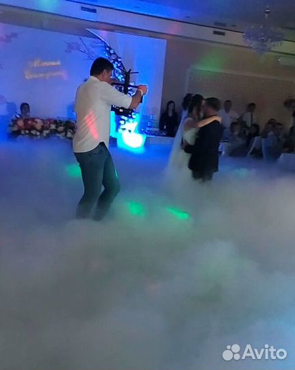 Тяжелый дым, конфетти, пиротехника