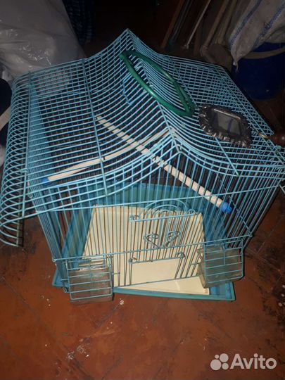 Клетка для птичек попугаев и тд