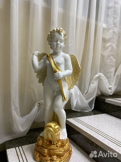 Статуя из гипса