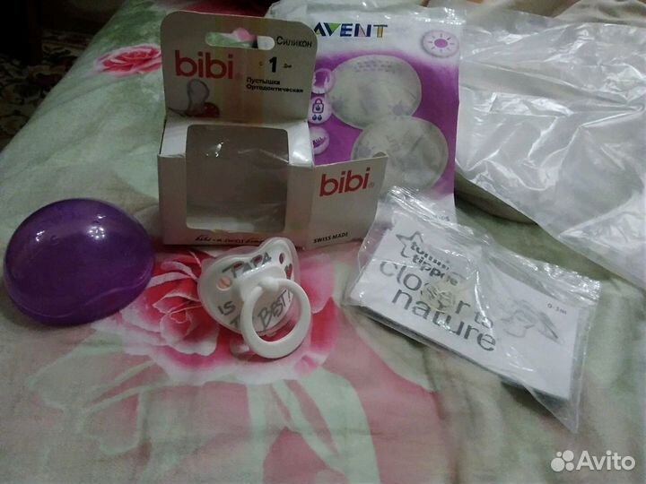 Пустышки, держатель для пустышки и накладки