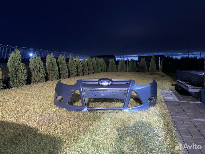 Бампер передний Ford focus 3