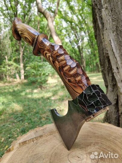 Топор ручной работы