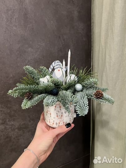 Новогодняя композиция из натуральной ели (нобилис)