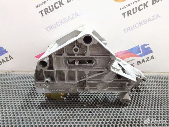 Кронштейн рулевой колонки