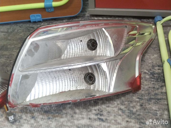 Задние фонари на ford focus 3 седан