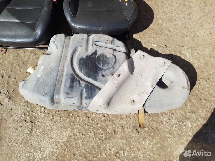 Топливный бак Geely Emgrand EC7 FE1 2013 emgrand