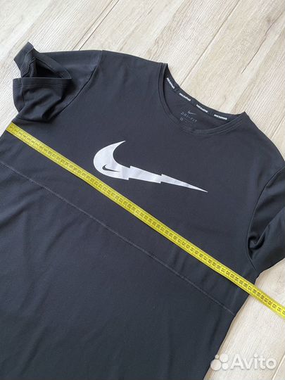 Беговая футболка Nike