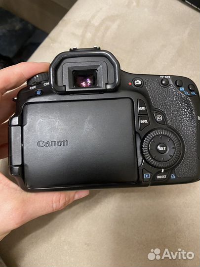 Фотоаппарат Canon EOS 60d