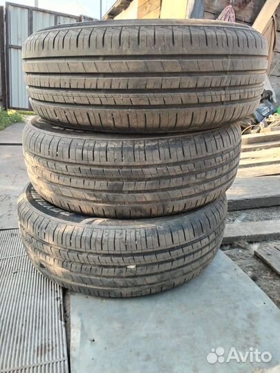 Road Hugger Monarch Metric 205/65 R15 103L