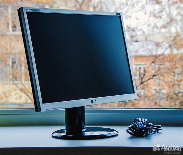 Монитор для Компьютера ЖК LCD Огромный Ассортимент