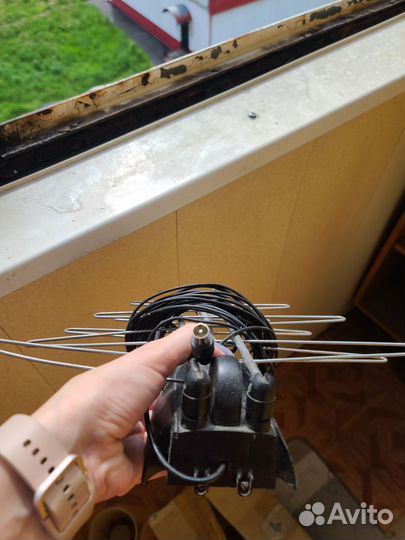 Антенна для тв комнатная