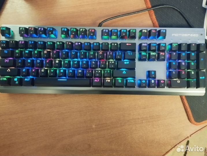 Клавиатура motospeed