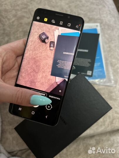 Samsung Galaxy S9, 4/64 ГБ