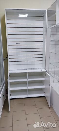 Витрины стеклянные