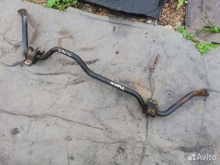 Стабилизатор передний Митсубиси Паджеро Мини 2