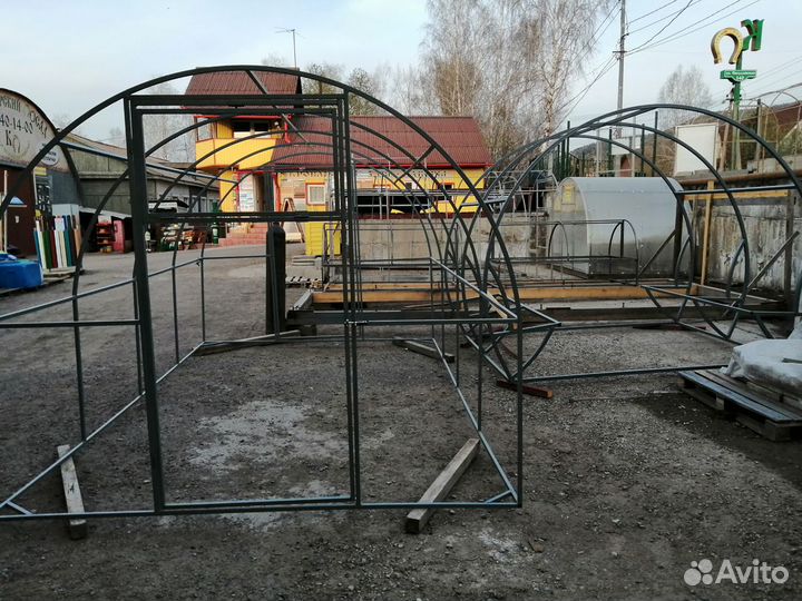 Теплицы и парники цельносварные