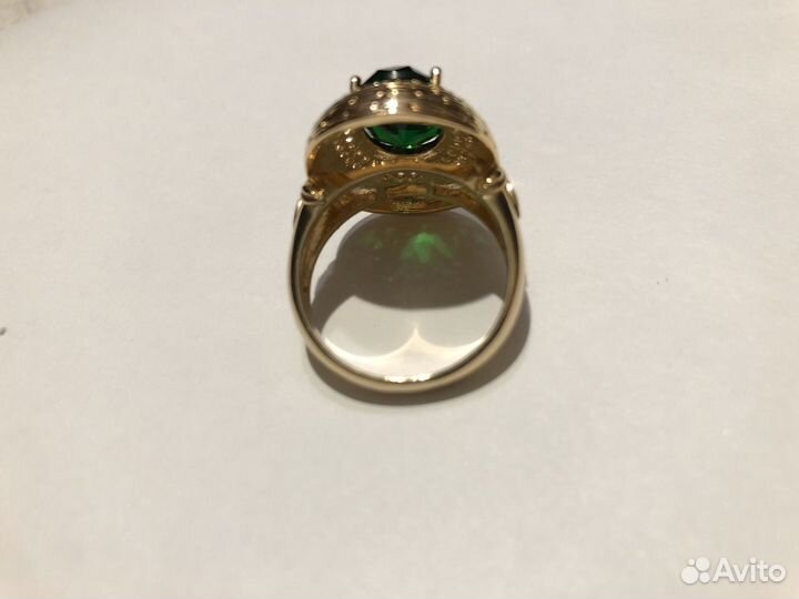 Кольцо (Бижутерия)