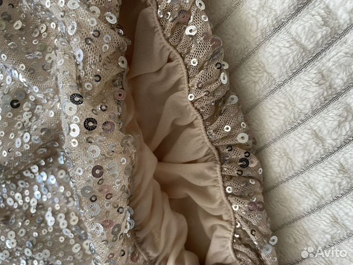 Блуза с пайетками