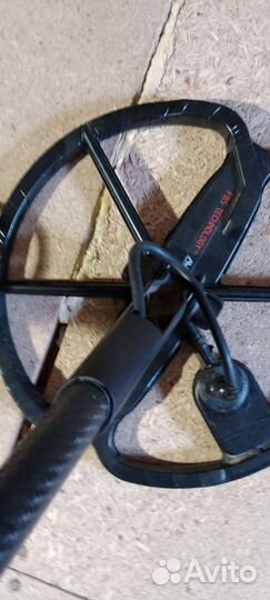 Металлоискатель minelab safari