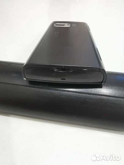 Телефон Nokia X6