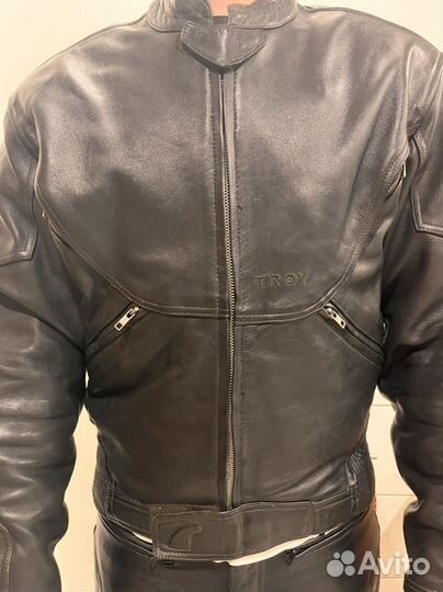 Мотокуртки