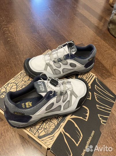 Кроссовки jack wolfskin