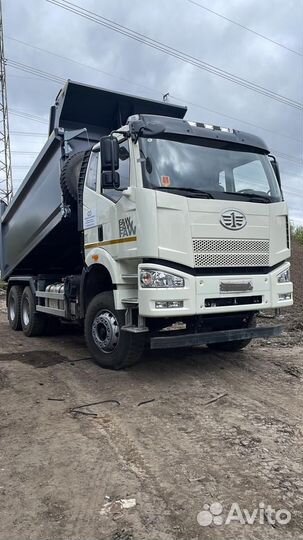 Водитель самосвала категории с