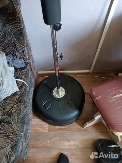 Боксерская груша, штанга